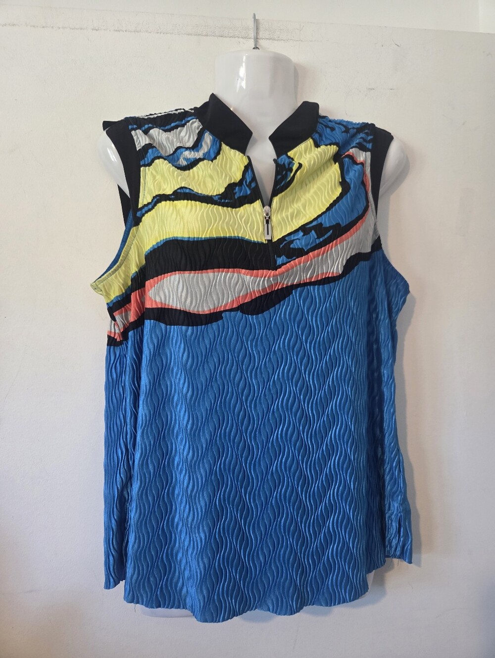 Jamie Sadock Sleeveless Blue Wave-Print Zip Neck Top